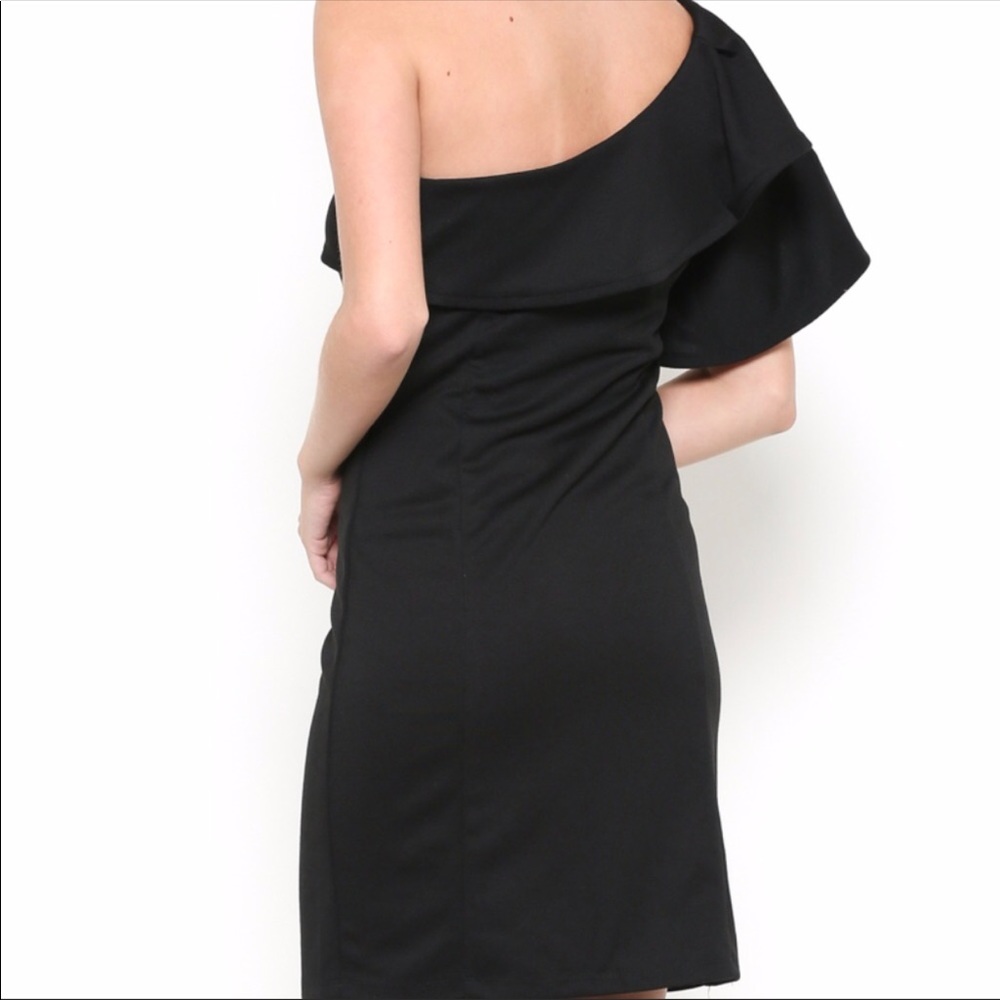 New Perfect Black Dress Off One Shoulder - Picture 5 of 6